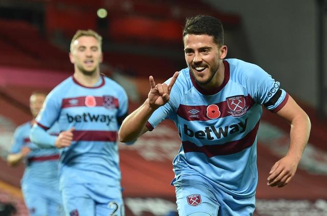 足球中超裁判误判引争议，官方深夜发布说明（中超裁判判罚失误惹争议，官方深夜发文回应）