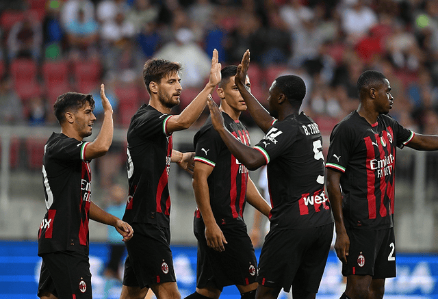 斯洛特：布拉德利对维尼修斯防得很好，我们几乎已做到极限（斯洛特：布拉德利很好地遏制了维尼修斯，我们已发挥到极致）